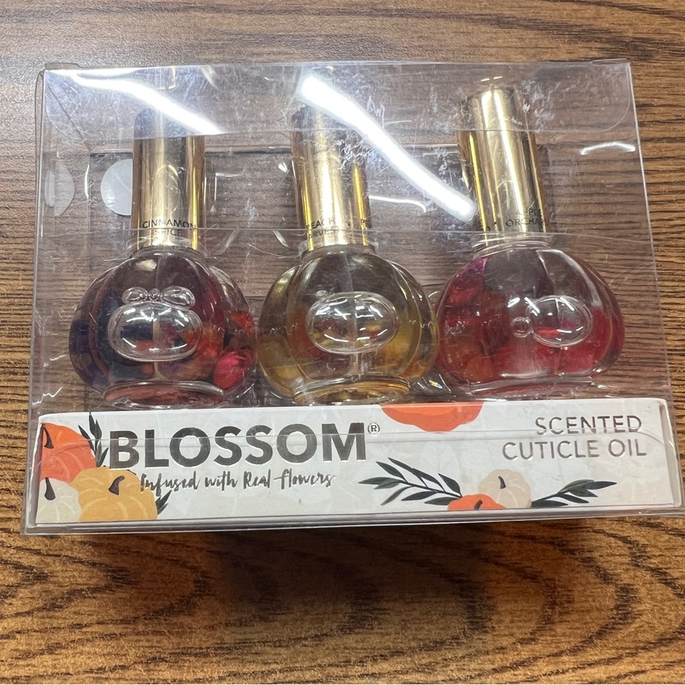 Blossom Scented Circle Oil Infused W/Flowers